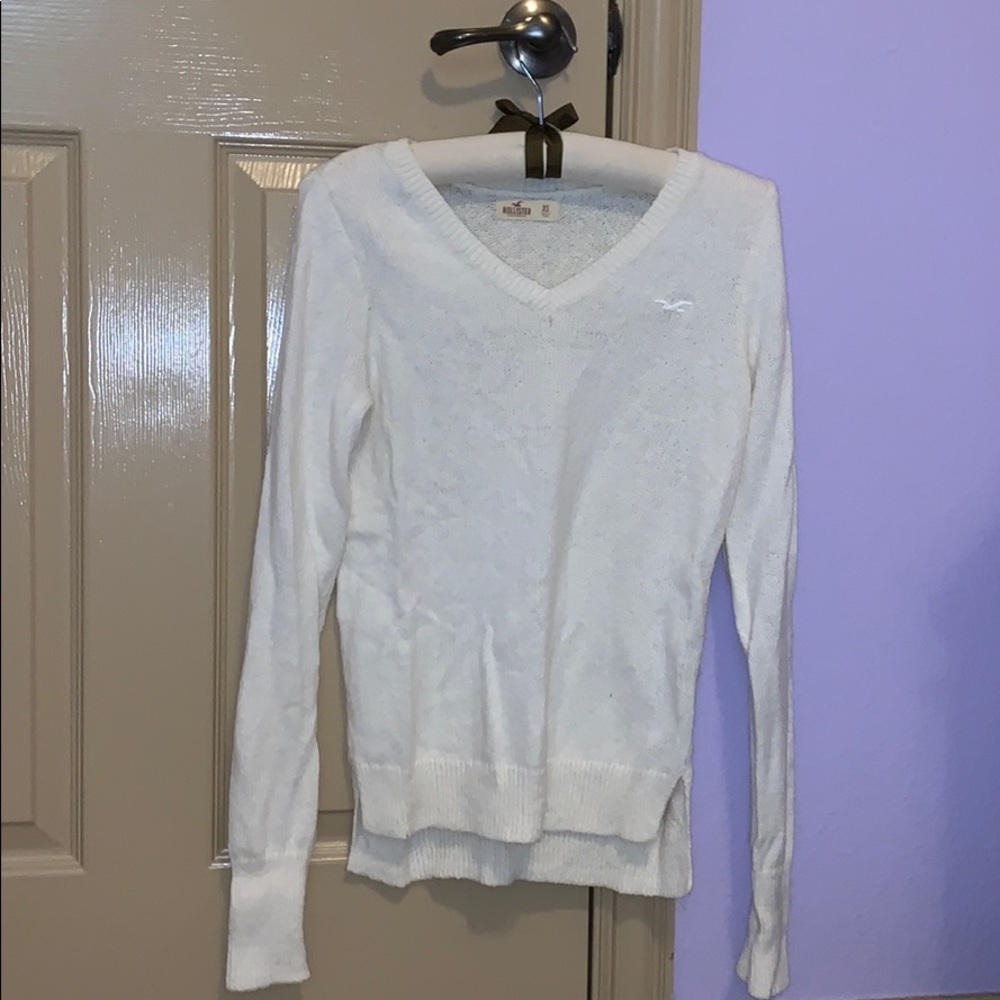 Cream Hollister sweater